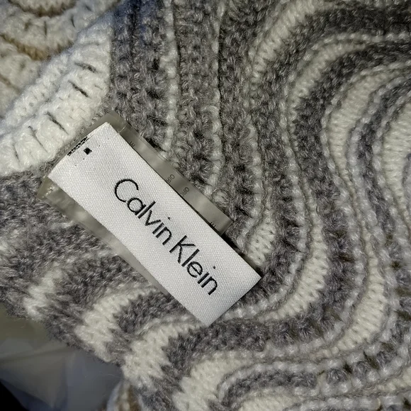 Calvin Klein Scarf - Picture 3 of 6